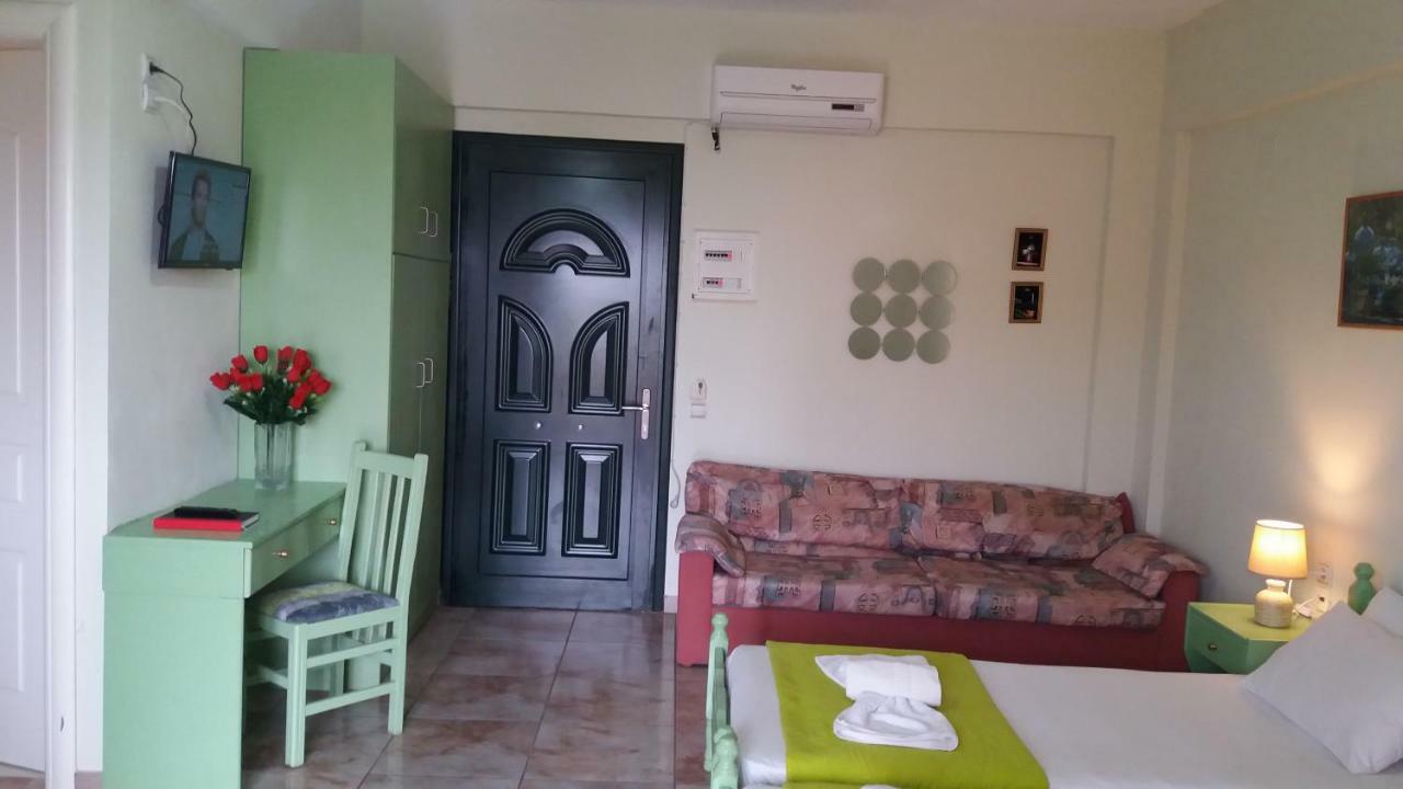 Pitsinis Studios & Apartments Roda  Dış mekan fotoğraf